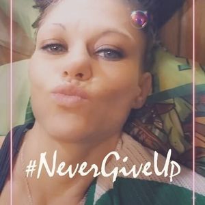 Meet your Posher, Annette